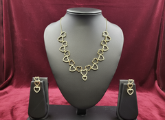 Amora Gleam Jewellery Set
