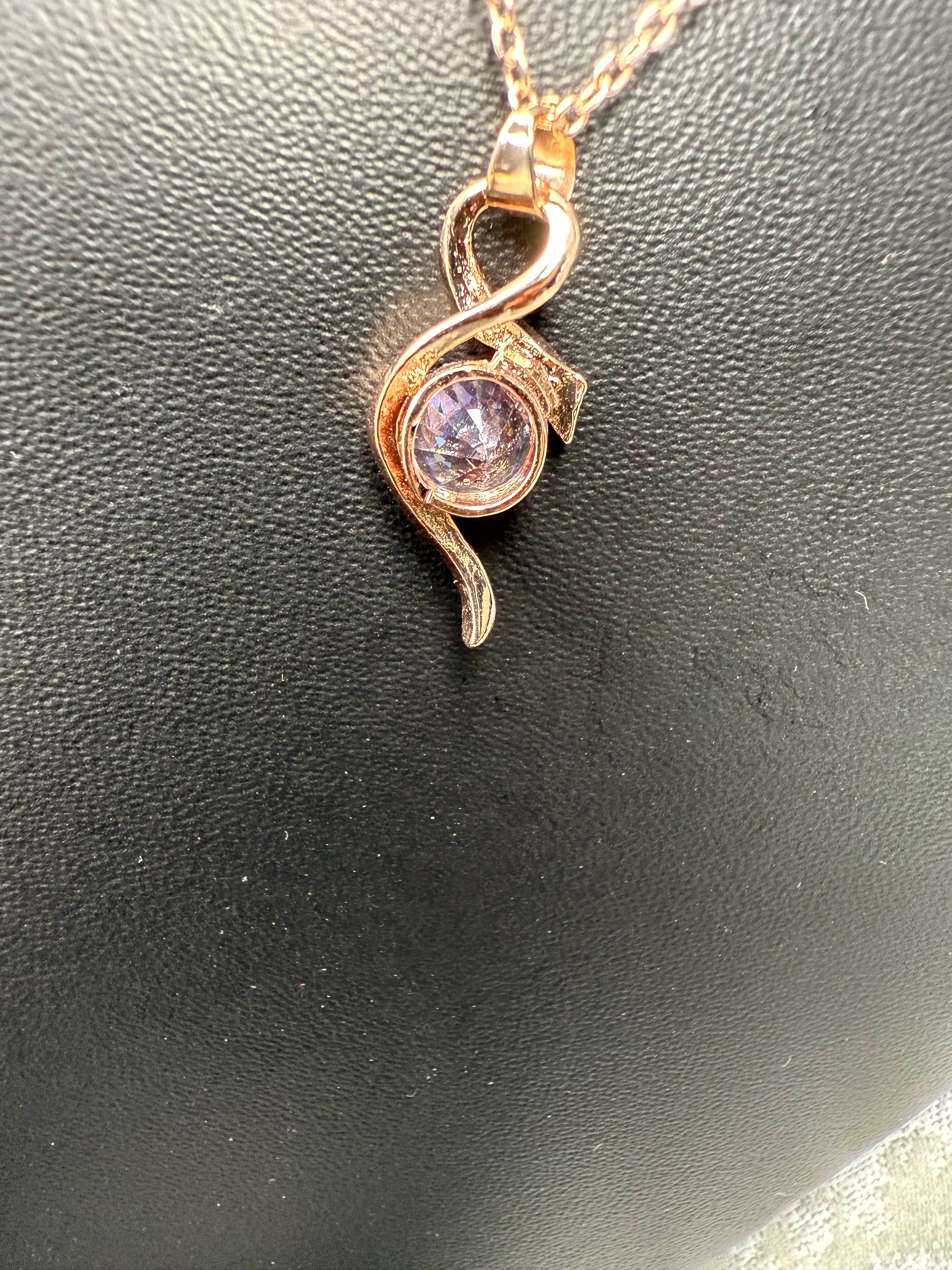 Gold Chain with Musical Diamond Pendant